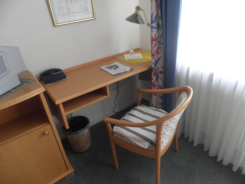 Hotel Haarener Hof Bad Wünnenberg الغرفة الصورة